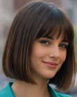 Caschetto liscio all'altezza del collo