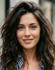 Capelli mossi scalati
