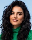 Capelli lunghi e mossi per la primavera